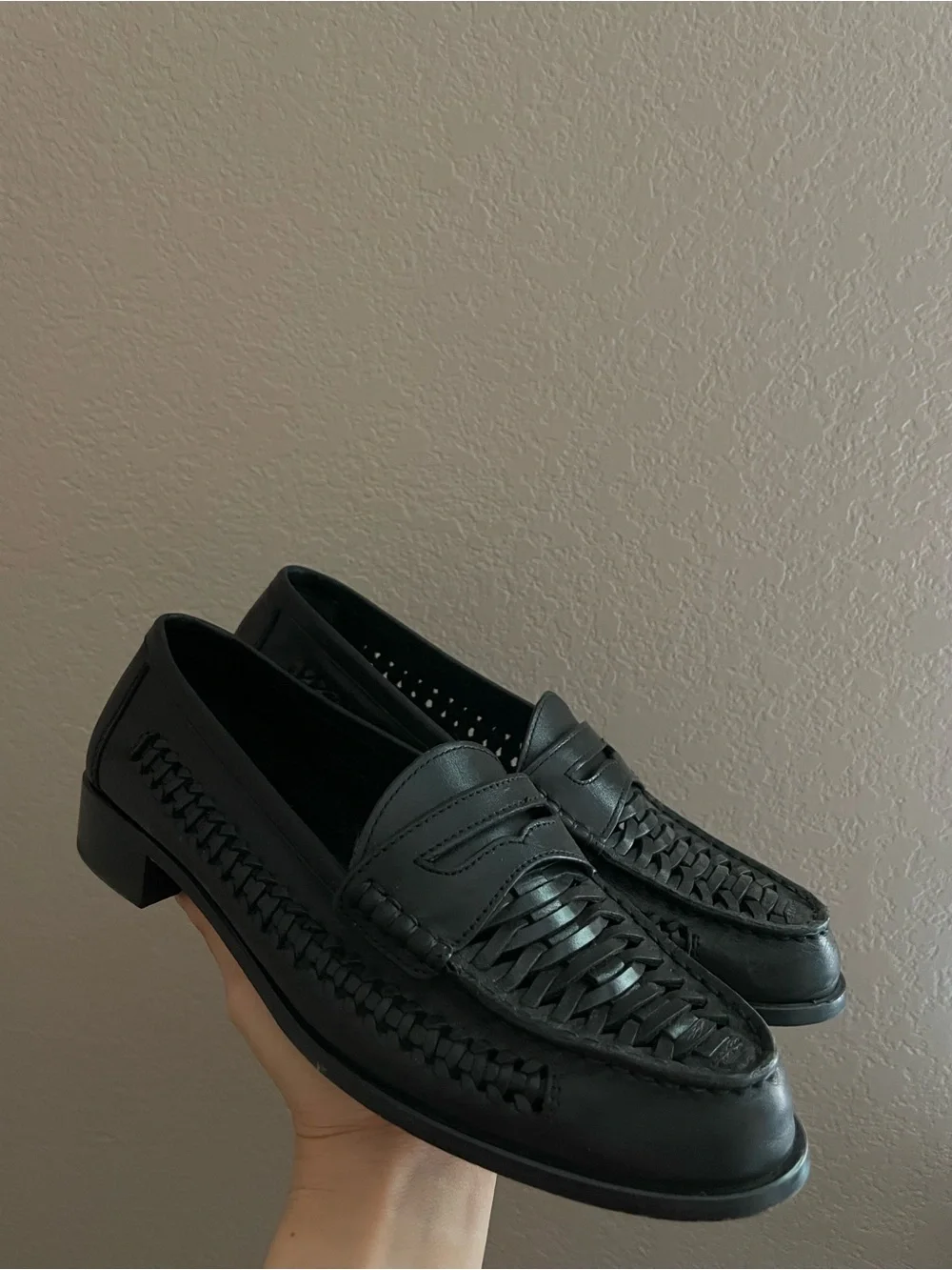 Vince Camuto Calie Black Woven Leather Penny Loafers Size 7.5